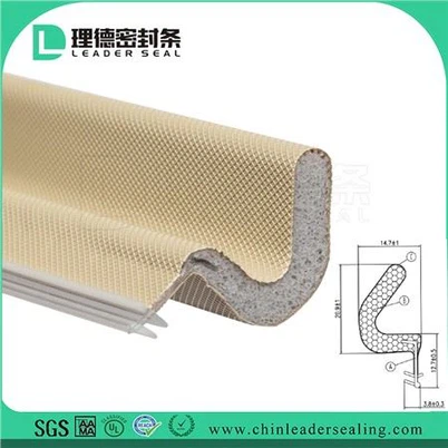 स्लाइडिंग ग्लास दरवाजा मौसम अलग करना